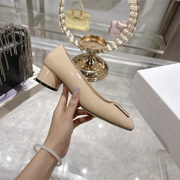 20251127171540579 270